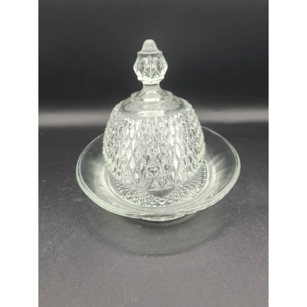 Vintage Indiana Glass‎ Diamond Point Oval Covered Butter Dish Clear Domed Lid